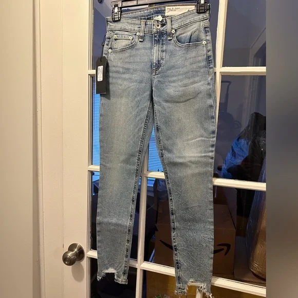 Rag & Bone thunderbird cate mid rise jeans size 23 - Picture 2 of 3